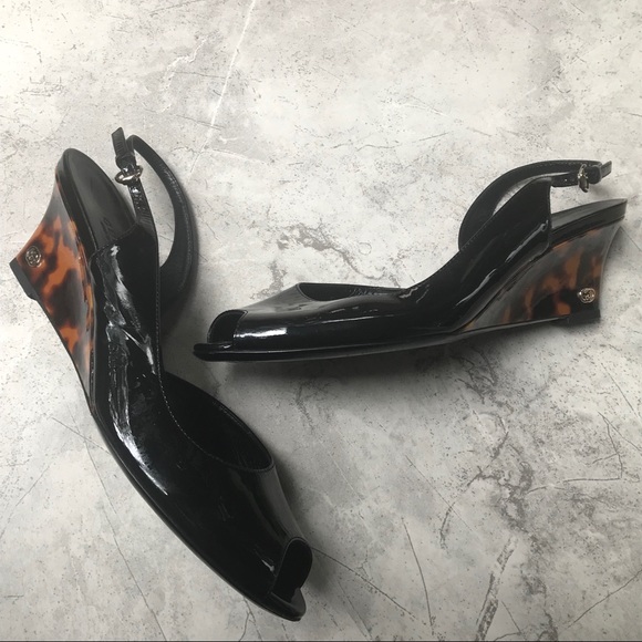 Gucci Shoes - Gucci Sling Back Tortoise Shell Heels